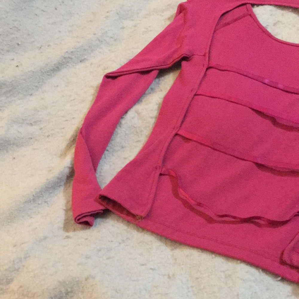 Moda International Back Out TShirt - Picture 6 of 7